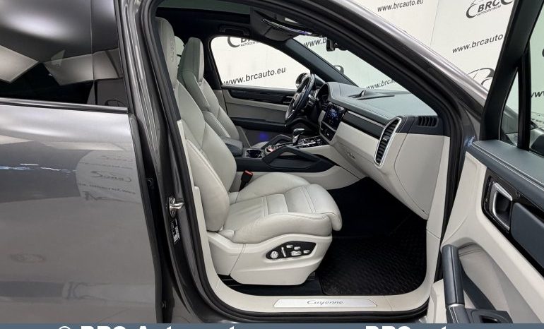 
								Porsche Cayenne Coupe E-Hybrid Plug-In AWD Automatas 2020 full									