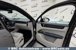 
										Porsche Cayenne Coupe E-Hybrid Plug-In AWD Automatas 2020 full									