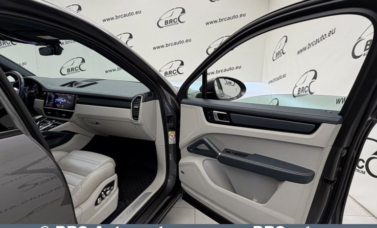 
								Porsche Cayenne Coupe E-Hybrid Plug-In AWD Automatas 2020 full									