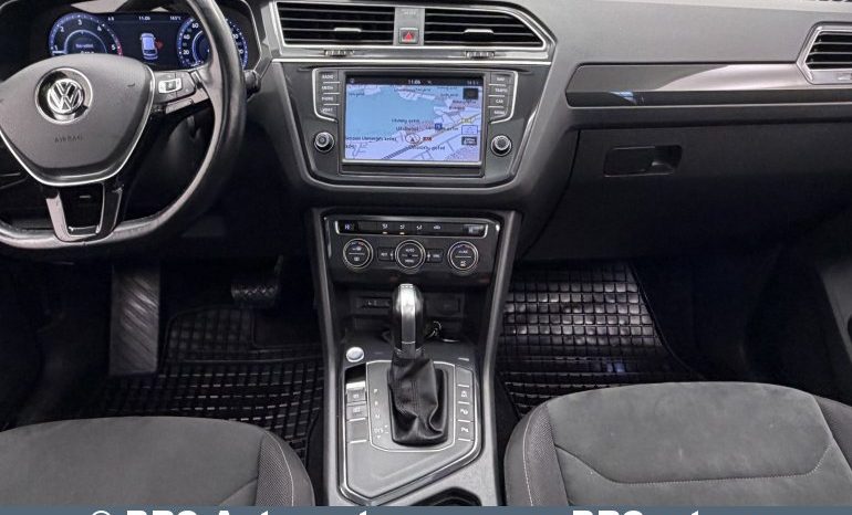 
								Volkswagen Tiguan 2.0 TDI R-Line Automatas 2016 full									