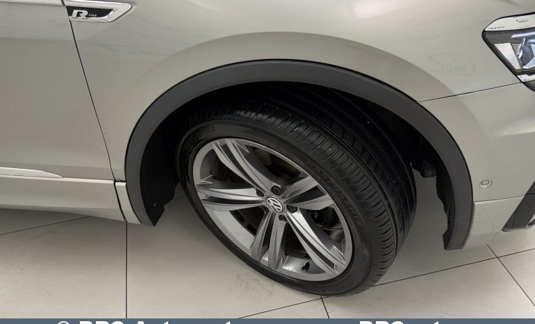 
								Volkswagen Tiguan 2.0 TDI R-Line Automatas 2016 full									