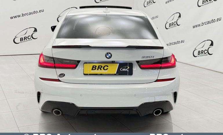 
								BMW 330 i Automatas 2021 full									