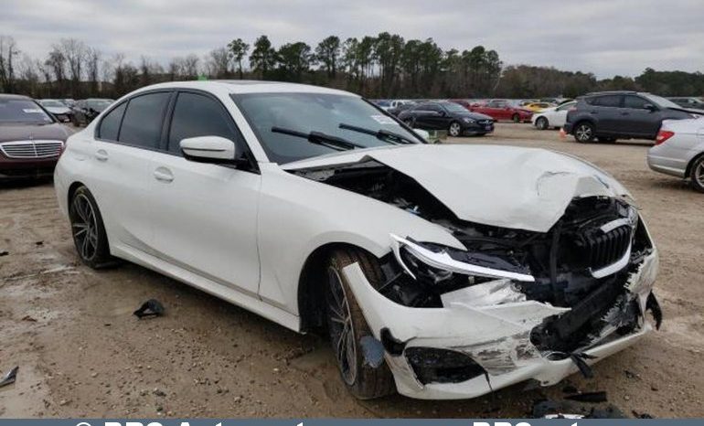 
								BMW 330 i Automatas 2021 full									
