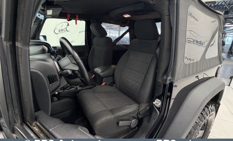 
								Jeep Wrangler 3.8 V6 Automatas 2011 full									