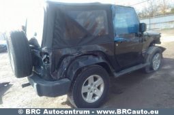 
										Jeep Wrangler 3.8 V6 Automatas 2011 full									