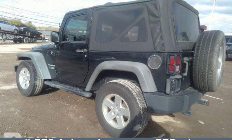 
								Jeep Wrangler 3.8 V6 Automatas 2011 full									