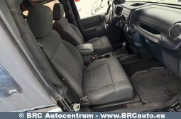 
										Jeep Wrangler 3.8 V6 Automatas 2011 full									