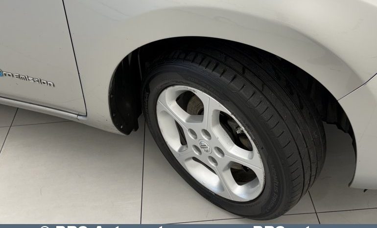 
								Nissan Leaf Acenta 24kWh 2015 full									