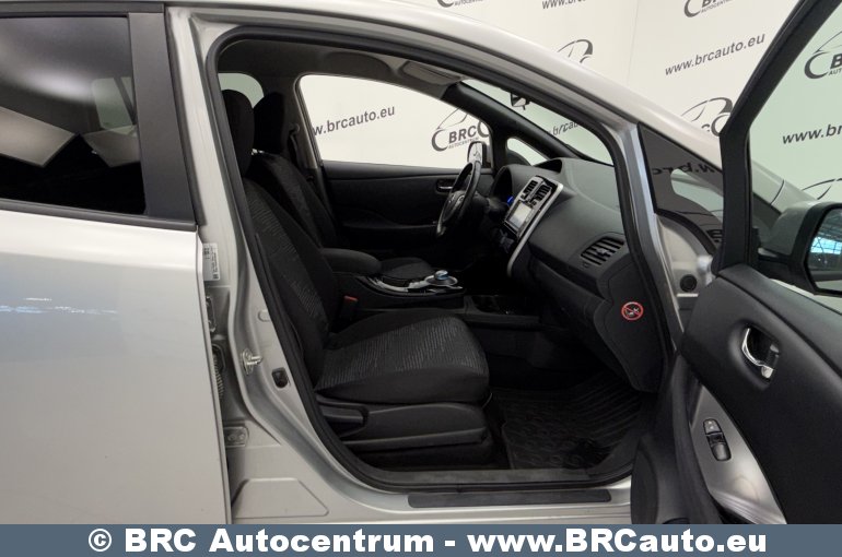Nissan Leaf Acenta 24kWh 2015