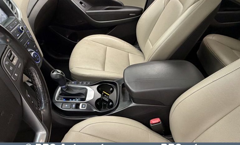
								Hyundai Santa Fe 2.2 CRDi AWD Automatas 2018 full									