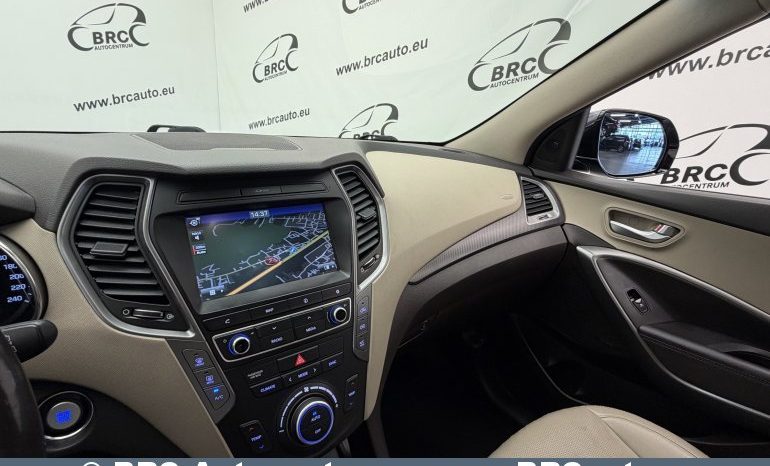 
								Hyundai Santa Fe 2.2 CRDi AWD Automatas 2018 full									