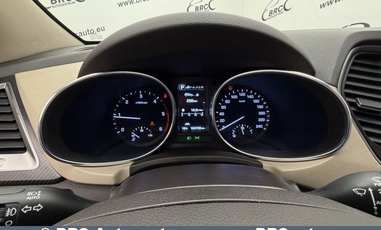 
								Hyundai Santa Fe 2.2 CRDi AWD Automatas 2018 full									