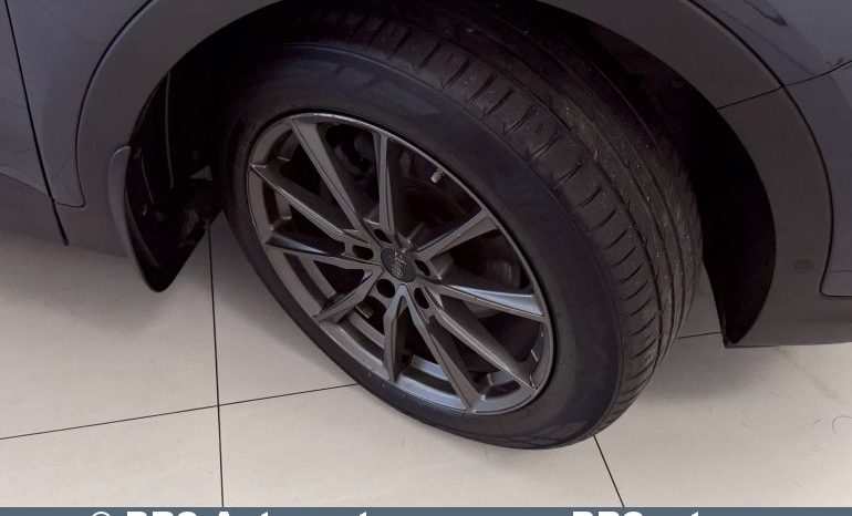 
								Hyundai Santa Fe 2.2 CRDi AWD Automatas 2018 full									
