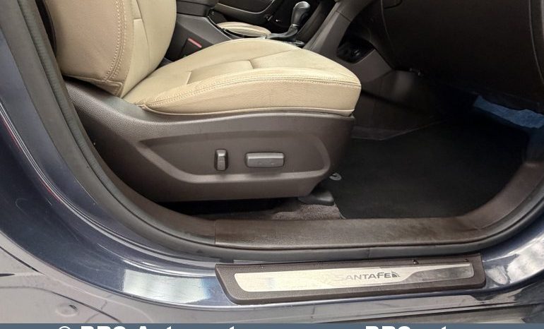 
								Hyundai Santa Fe 2.2 CRDi AWD Automatas 2018 full									