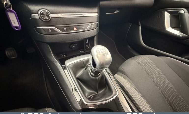 
								Peugeot 308 BlueHDi Style 2016 full									