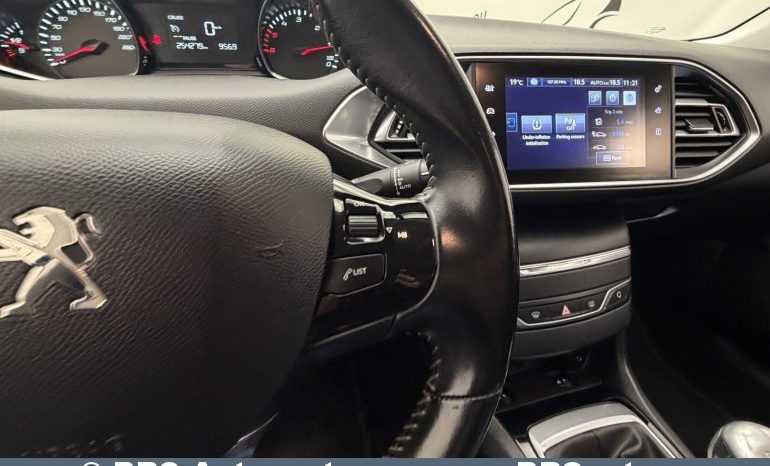 
								Peugeot 308 BlueHDi Style 2016 full									