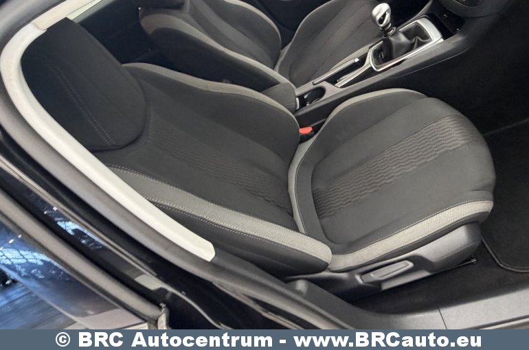 Peugeot 308 BlueHDi Style 2016