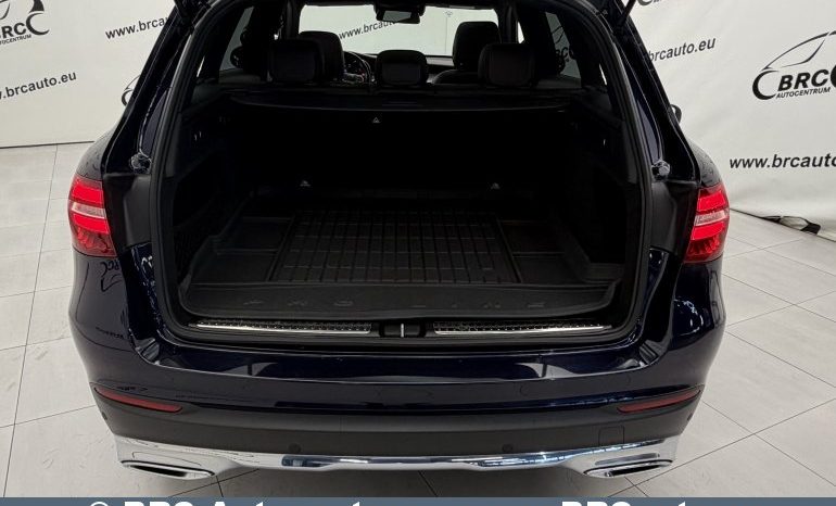 
								Mercedes-Benz GLC 350 3.0 d 4Matic Automatas 2018 full									