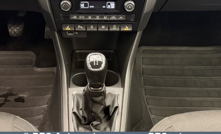 
								Skoda Rapid 1.0 TSI 2018 full									