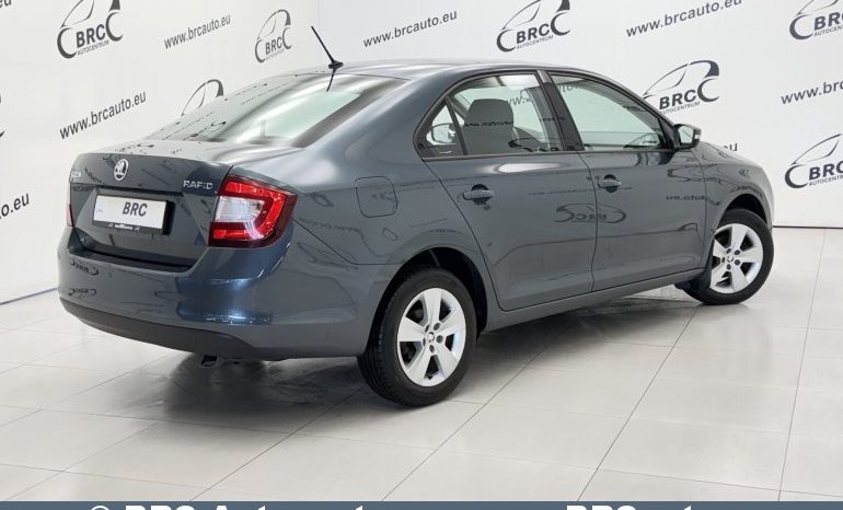 
								Skoda Rapid 1.0 TSI 2018 full									
