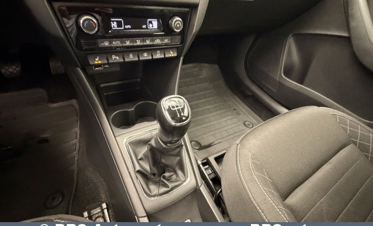 
								Skoda Rapid 1.0 TSI 2018 full									