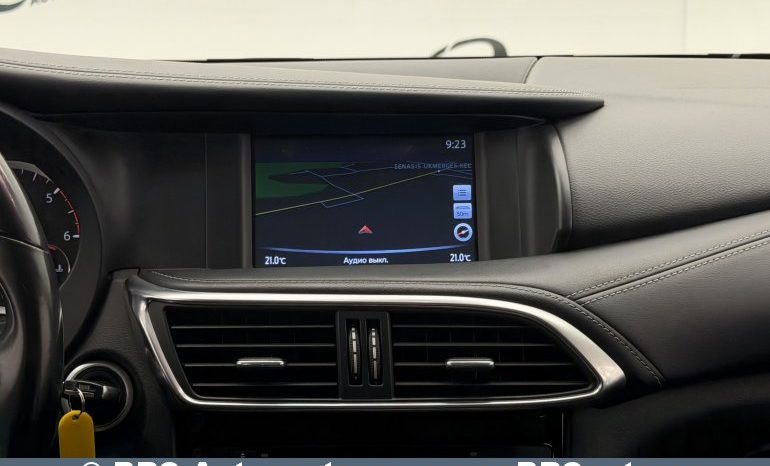 
								Infiniti Q30 2.2d Automatas 2018 full									