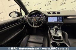 
										Porsche Cayenne 3.0 AWD Automatas 2019 full									