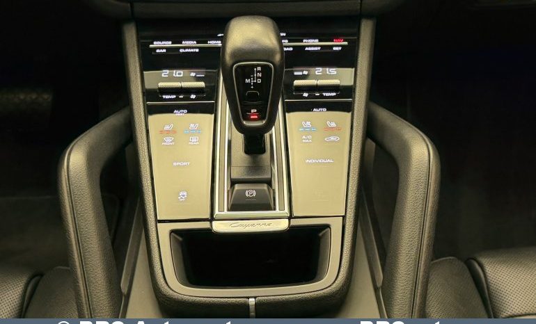 
								Porsche Cayenne 3.0 AWD Automatas 2019 full									