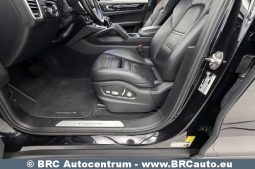 
										Porsche Cayenne 3.0 AWD Automatas 2019 full									