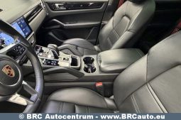 
										Porsche Cayenne 3.0 AWD Automatas 2019 full									