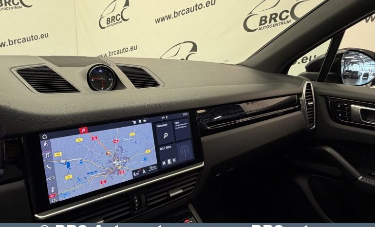
								Porsche Cayenne 3.0 AWD Automatas 2019 full									