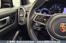 
										Porsche Cayenne 3.0 AWD Automatas 2019 full									