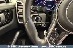 
										Porsche Cayenne 3.0 AWD Automatas 2019 full									