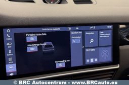 
										Porsche Cayenne 3.0 AWD Automatas 2019 full									