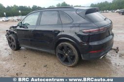 
										Porsche Cayenne 3.0 AWD Automatas 2019 full									