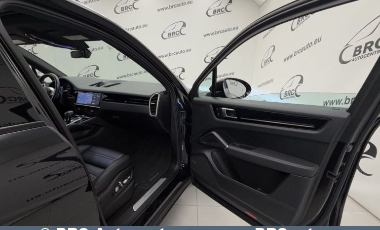 
								Porsche Cayenne 3.0 AWD Automatas 2019 full									