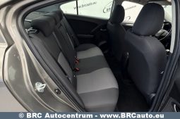 
										Toyota Avensis Sedan 1.6 Valvematic Standart 2017 full									