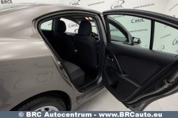 
										Toyota Avensis Sedan 1.6 Valvematic Standart 2017 full									
