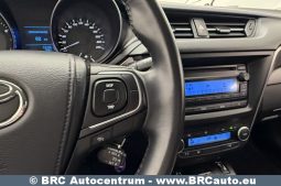 
										Toyota Avensis Sedan 1.6 Valvematic Standart 2017 full									