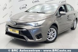 
										Toyota Avensis Sedan 1.6 Valvematic Standart 2017 full									