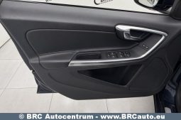 
										Volvo V60 D6 Plug-In AWD Twin Engine Automatas 2015 full									
