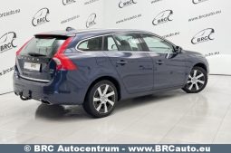 
										Volvo V60 D6 Plug-In AWD Twin Engine Automatas 2015 full									