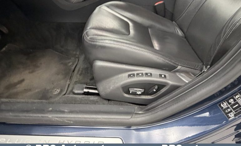 
								Volvo V60 D6 Plug-In AWD Twin Engine Automatas 2015 full									