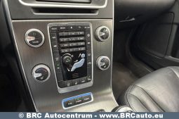 
										Volvo V60 D6 Plug-In AWD Twin Engine Automatas 2015 full									