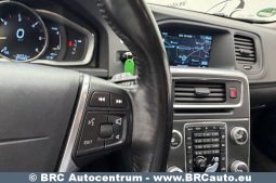 
										Volvo V60 D6 Plug-In AWD Twin Engine Automatas 2015 full									