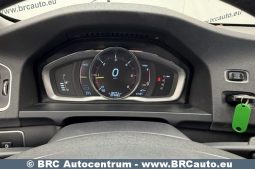 
										Volvo V60 D6 Plug-In AWD Twin Engine Automatas 2015 full									