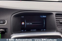 
										Volvo V60 D6 Plug-In AWD Twin Engine Automatas 2015 full									
