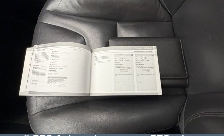 
								Volvo V60 D6 Plug-In AWD Twin Engine Automatas 2015 full									