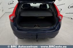 
										Volvo V60 D6 Plug-In AWD Twin Engine Automatas 2015 full									