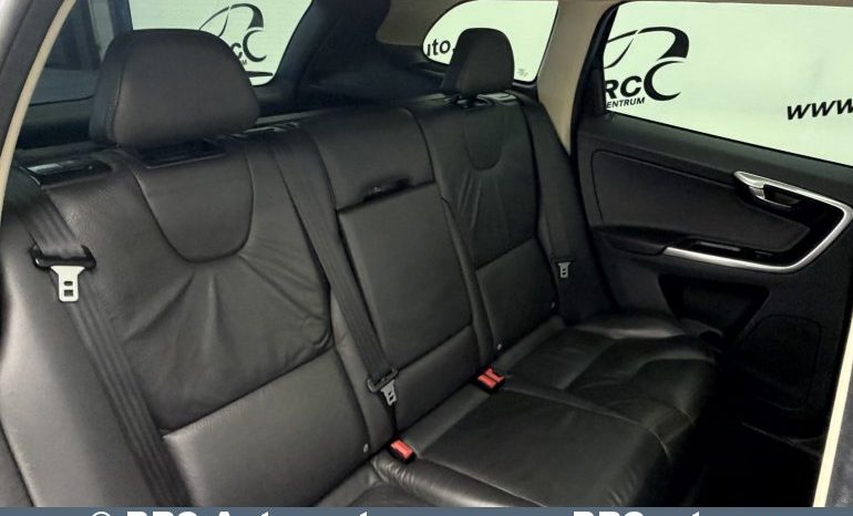 
								Volvo XC 60 3.2i Automatas 2012 full									
